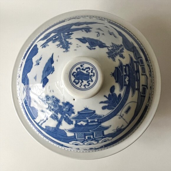 Vintage Canton Pagoda Porcelain Covered Dish Bowl Tureen Blue and White - Picture 2 of 10
